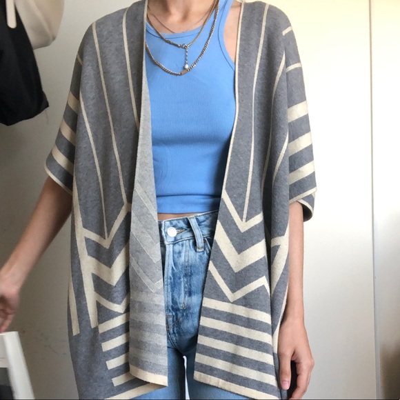 Vintage La fée Verte Knit Sweater Cape - Picture 11 of 12